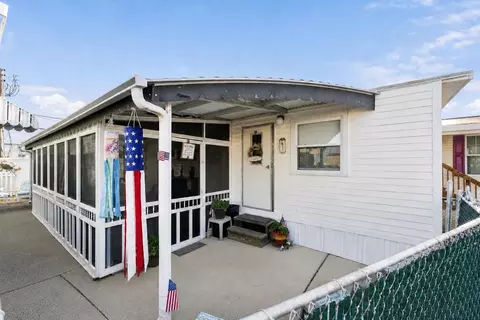 3 Leaming Ave, Wildwood, NJ 08260