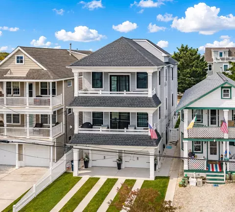 57 Central Rd #1, Ocean City, NJ 08226