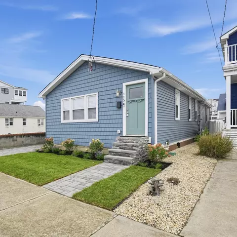 115 W 14th Ave, North Wildwood, NJ 08260