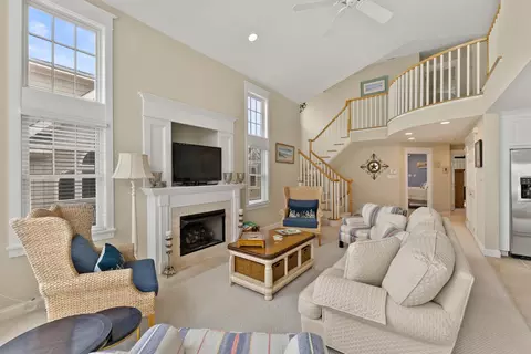 Living - 84 E 19th St, Avalon, NJ 08202 photo 1 of 5