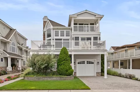 84 E 19th St, Avalon, NJ 08202