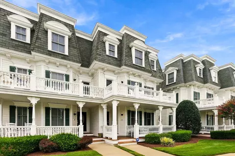 201 Beach Ave #8, Cape May, NJ 08204