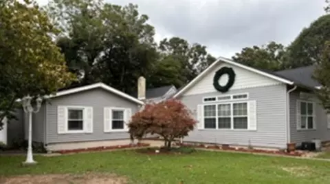 157 W New Jersey Ave, Villas, NJ 08251