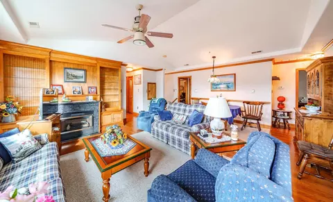 Living - 401 S Bayview Dr, Strathmere, NJ 08248 photo 1 of 5