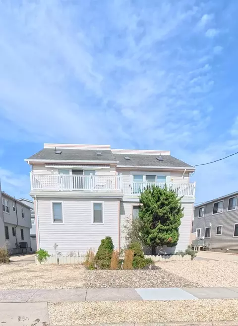 31 76th St UNIT A, Sea Isle City, NJ 08243