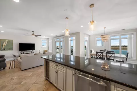 Kitchen - 910 Ocean Dr #910, Avalon, NJ 08202 photo 3 of 3