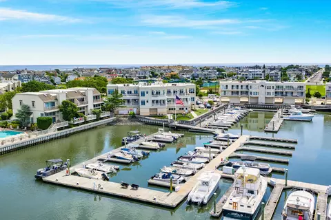 View/Area - 910 Ocean Dr #910, Avalon, NJ 08202 photo 6 of 6