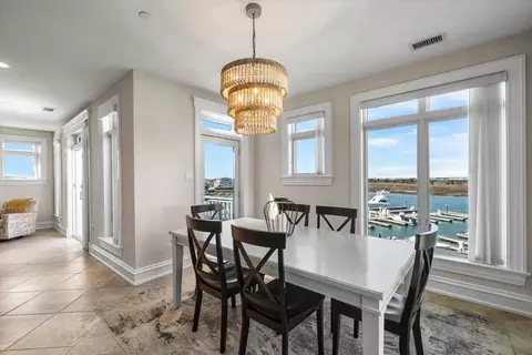 Dining - 910 Ocean Dr #910, Avalon, NJ 08202 photo 1 of 1