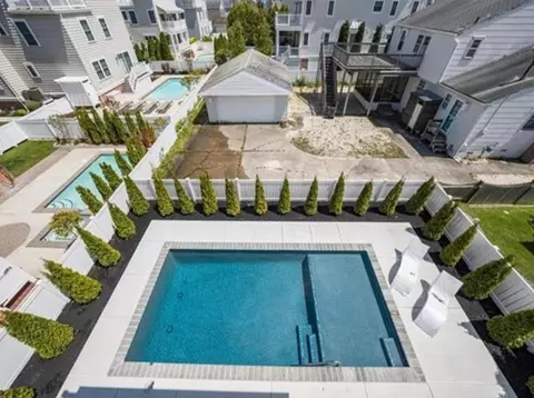 Exterior - 5765 Ocean Dr, Avalon, NJ 08202 photo 7 of 7