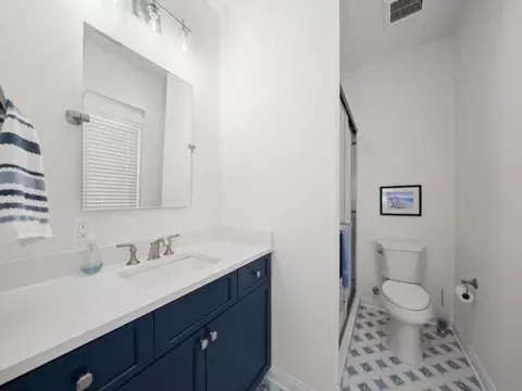 Bath - 5765 Ocean Dr, Avalon, NJ 08202 photo 3 of 4