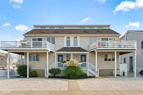29 68th St #WEST, Sea Isle City, NJ 08243