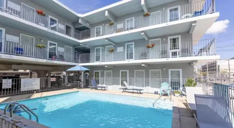 308 E Wildwood Ave #202, Wildwood, NJ 08260