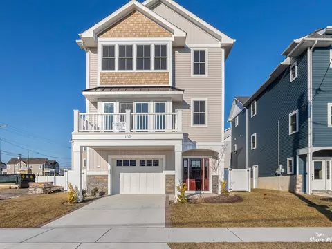137 W Walnut Ave, North Wildwood, NJ 08260