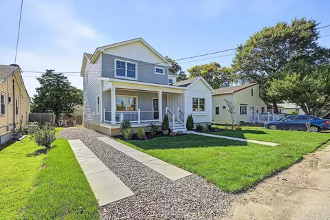 28 Birch Rd, Villas, NJ 08251