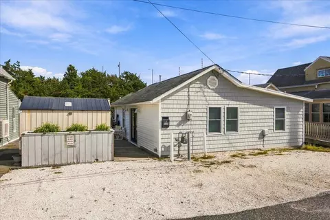707 W Rio Grande Ave, Wildwood, NJ 08260