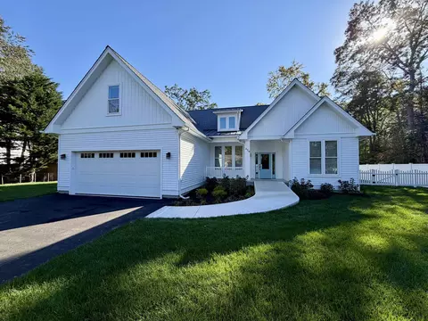 420 George St, Erma, NJ 08204