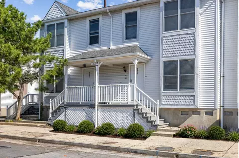 125 N Rhode Island Ave, Atlantic City, NJ 08401