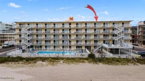427 E Miami Ave #504, Wildwood Crest, NJ 08260