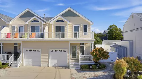 307 E Buttercup Ave #307, Wildwood Crest, NJ 08260