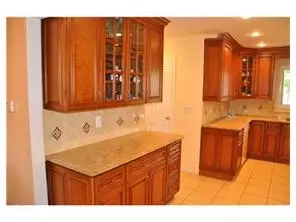5 Augusta Ave, Edison, NJ 08820 photo 3