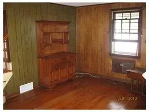 56 Sixth St, Edison, NJ 08837 photo 4