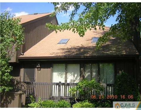 498 Westgate Dr, Edison, NJ 08820 photo 1