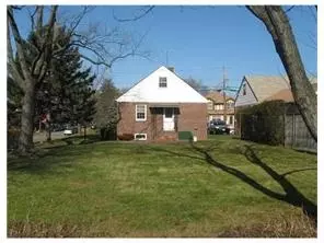 400 Chestnut St, Middlesex, NJ 08846 photo 2