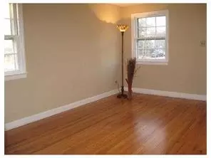 400 Chestnut St, Middlesex, NJ 08846 photo 4