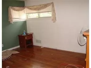 6 Joyce Pl, NJ 08859 photo 5