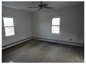 33 John St, Helmetta, NJ 08828 photo 5