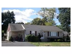 214 Cook Ave, Middlesex, NJ 08846 photo 1