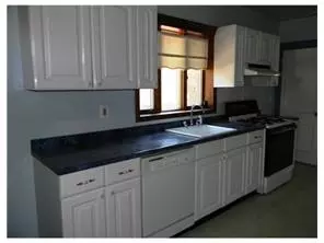 512 Parkside Dr, Plainfield, NJ 07060 photo 3