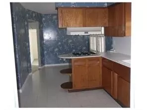 9 Bodnarik Rd, Edison, NJ 08837 photo 3
