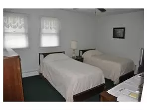 109 E Calvert Ave, Edison, NJ 08820 photo 8
