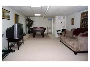 7 Coventry Sq, Ewing, NJ 08628 photo 5