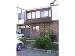 7 Coventry Sq, Ewing, NJ 08628 photo 1