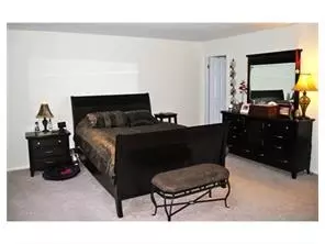 7 Coventry Sq, Ewing, NJ 08628 photo 6