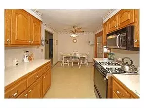 130 Fifth St, Middlesex, NJ 08846 photo 4