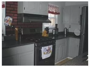 303 Chestnut St, Middlesex, NJ 08846 photo 2