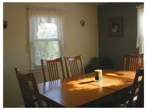 303 Chestnut St, Middlesex, NJ 08846 photo 3