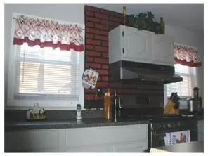 303 Chestnut St, Middlesex, NJ 08846 photo 4