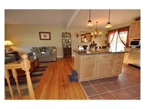 7 Appleton Ter, Old Bridge, NJ 08857 photo 4
