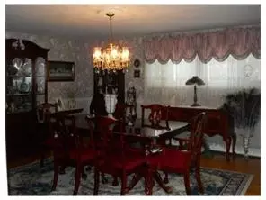 357 Seneca Ave, Middlesex, NJ 08846 photo 7
