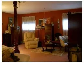 357 Seneca Ave, Middlesex, NJ 08846 photo 13