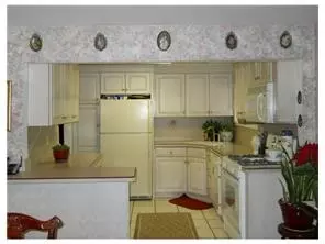 357 Seneca Ave, Middlesex, NJ 08846 photo 6