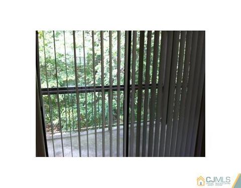 1916 Raspberry Ct, Edison, NJ 08817 photo 8