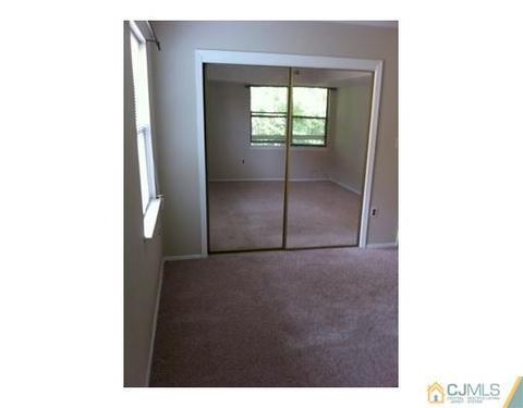 1916 Raspberry Ct, Edison, NJ 08817 photo 6