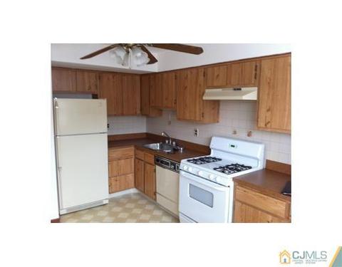 1916 Raspberry Ct, Edison, NJ 08817 photo 1