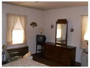515 Walnut St, Middlesex, NJ 08846 photo 7