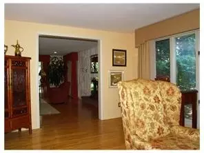 2 Longview Rd, Edison, NJ 08820 photo 13